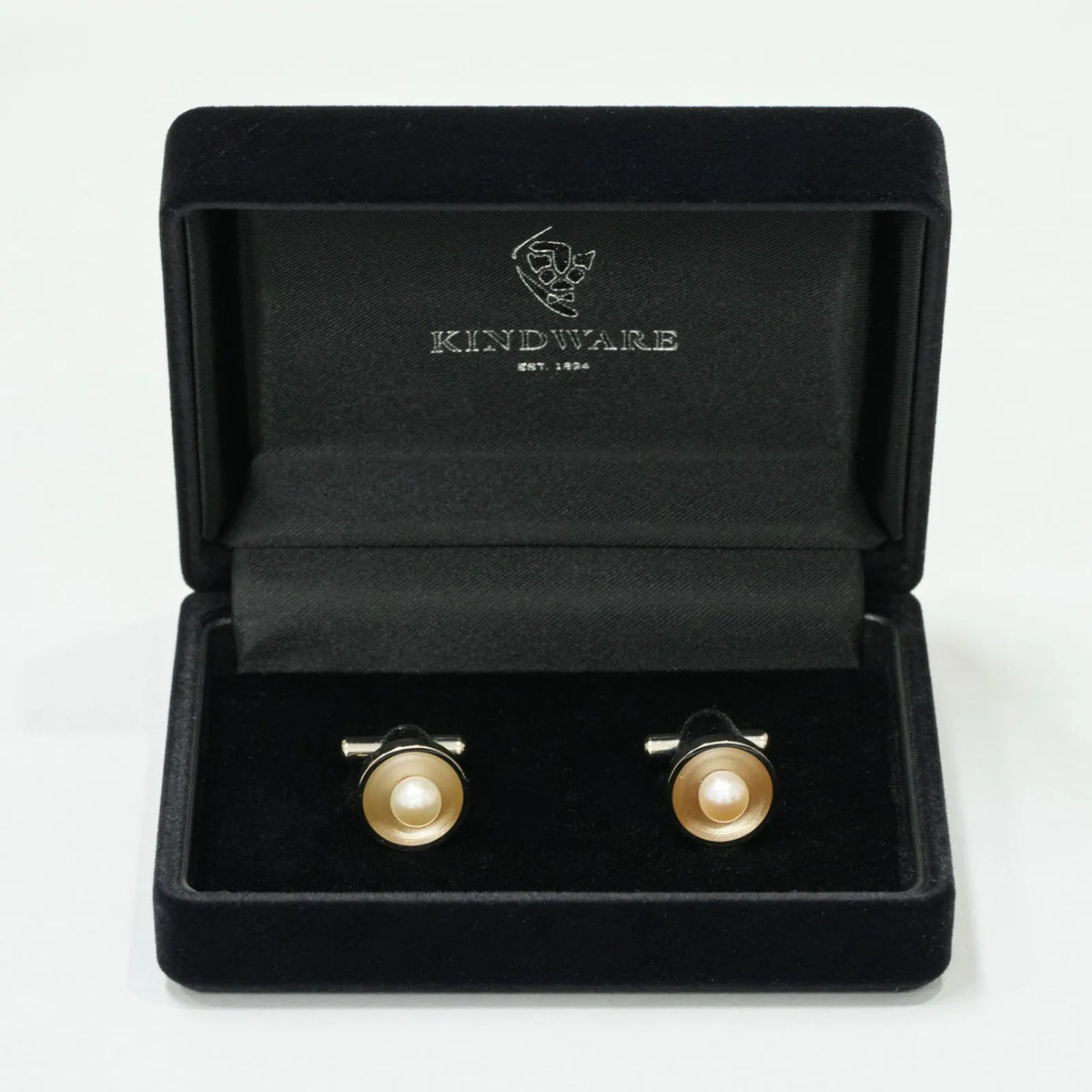Pearl Cufflinks Circle